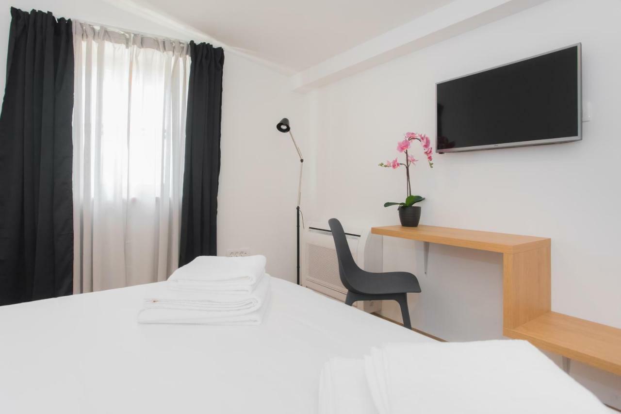 Rooms Kala Sibenik Luaran gambar